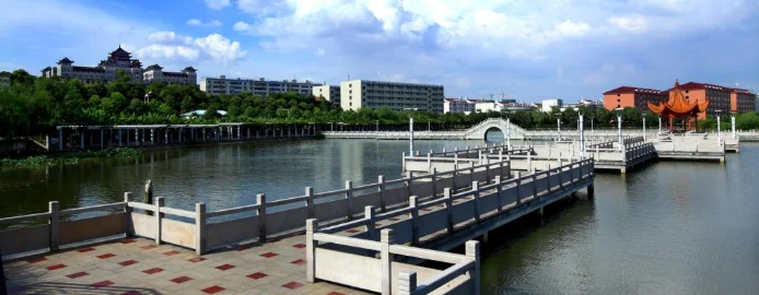 2026长沙民政职业技术学院单招录取多少人及学费标准