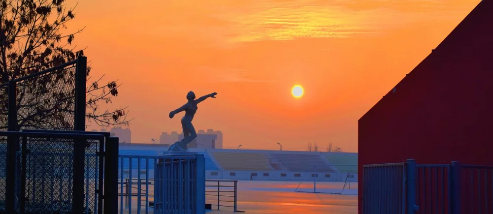 山东石油化工学院2025春考分数线:最低599分