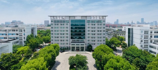 鹤壁职业技术学院