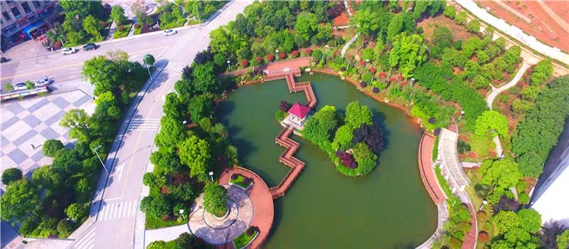 湖南外贸职业学院校园景色 湖南外贸职业学院校园景色